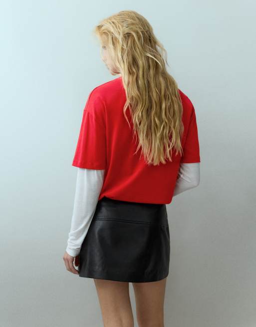 Pull&Bear Minirock in Lederoptik in Schwarz, 2 von 7