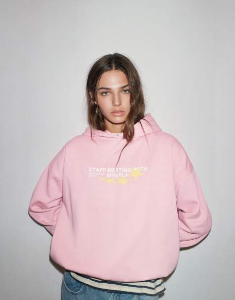 Pull&Bear mockahuva med stjärngrafik i rosa - view 1