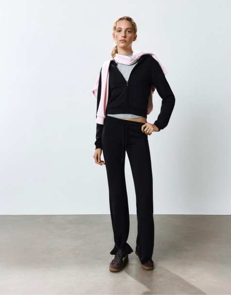 Pull&Bear Modal flared trousers in black - view 1