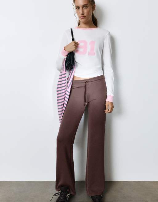 Pull&Bear modal jersey set in brown, 3 of 3