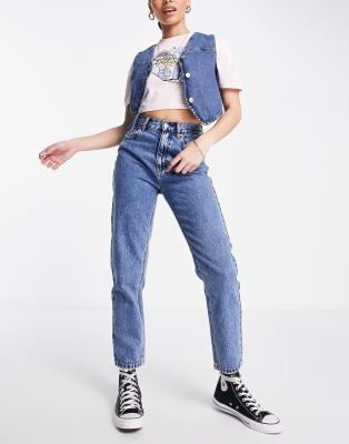 Pull & Bear - Mom-Jeans in Dunkelblau mit hohem Bund