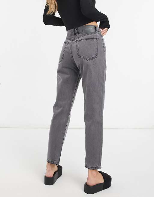 Pull&Bear - Mom jeans met hoge taille in donkergrijs