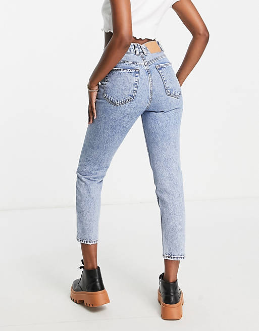 Floreren kroeg Ritueel Pull&Bear - Mom jeans met hoge taille in lichtblauw | ASOS