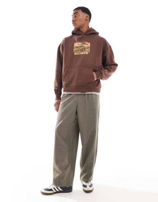 Pull&Bear mountain back printed hoodie in brown , 4 of 4