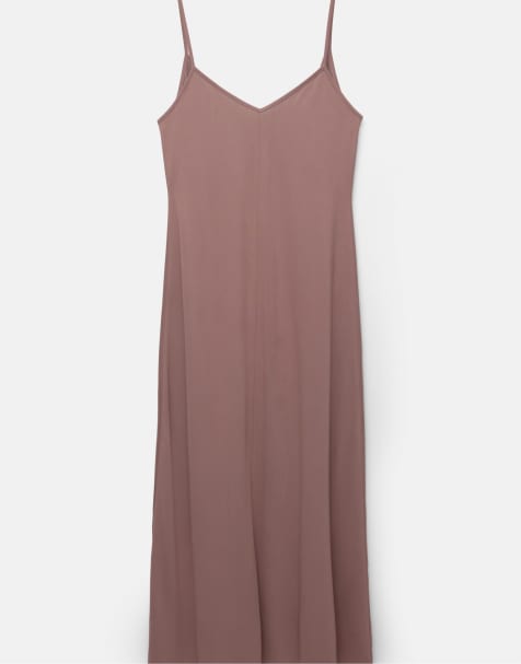 Pull&Bear - Mørk pink flagrende midikjole med tynde stropper - view 1