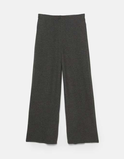 Pull&Bear - Mørkegrå strikkede bukser med vide ben, 4 af 5