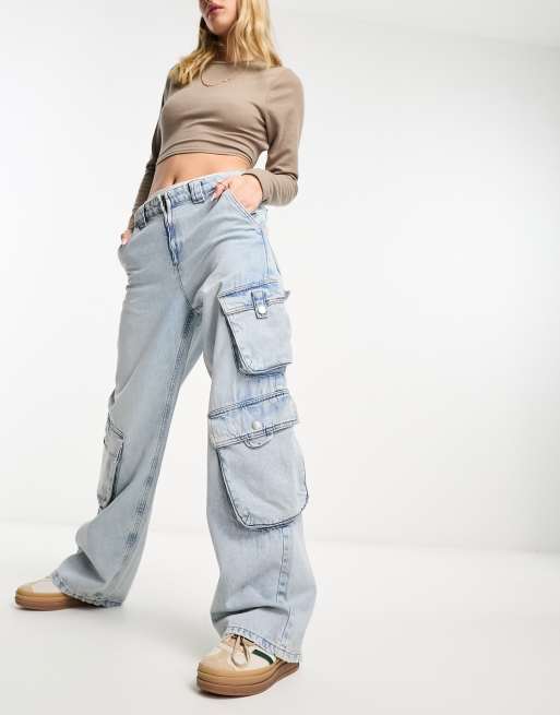 Relaxed Fit Washed Multi Pocket Cargo Jeans