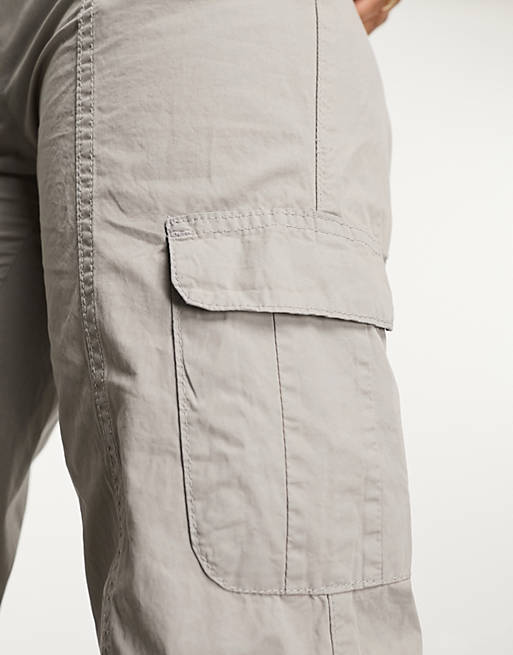 Pull&Bear multi pocket low waist cargo pants in gray