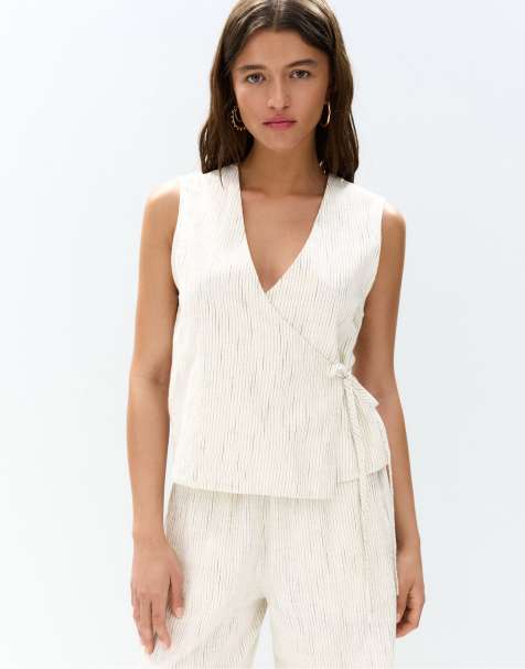 Pull&Bear – Naturvit, randig topp med korsad design - view 1