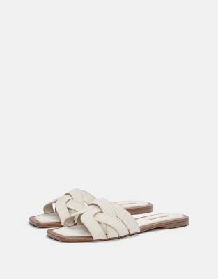 Pull&Bear – Naturvita, platta toffelsandaler - view 1