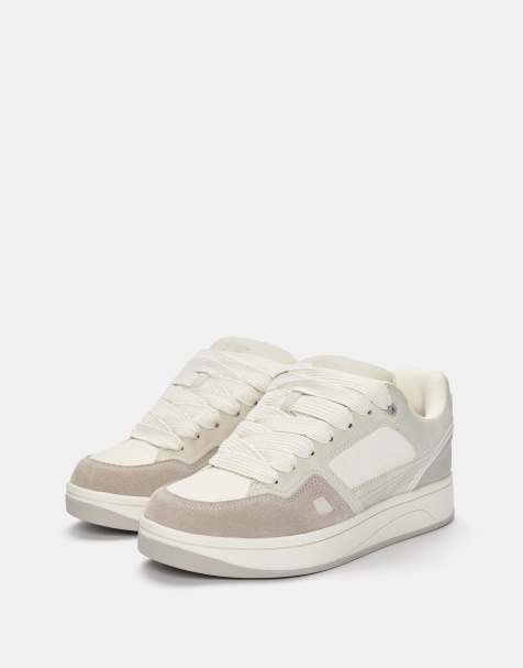 Pull&Bear – Naturvita sneakers i skaterstil - view 1