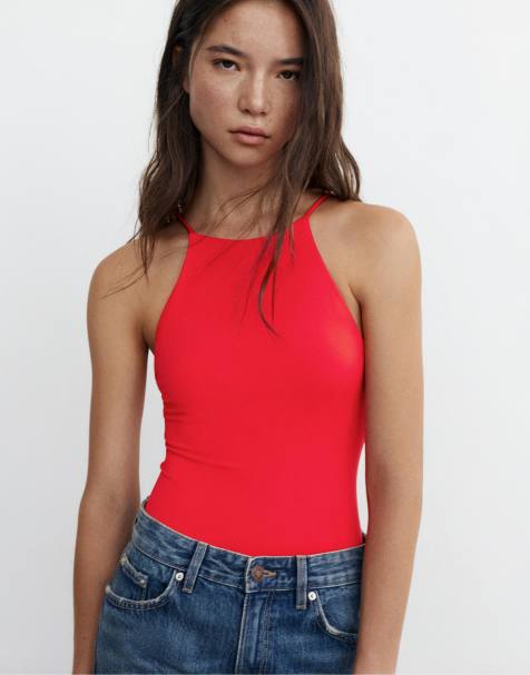 Pull&Bear – Neckholder-Body in Rot mit Riemchenträgern - view 1