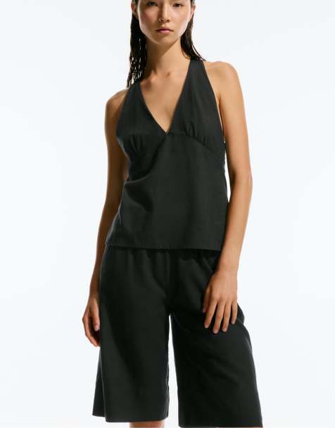 Pull&Bear – Neckholder-Top in Schwarz mit Rückenausschnitt - view 1