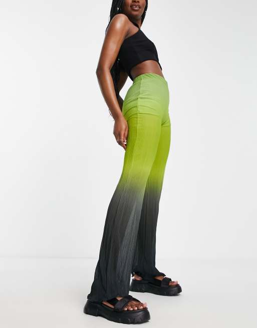 Pull&Bear – Netzstoffhose in Grün mit Dip-Dye-Design und geradem Schnitt