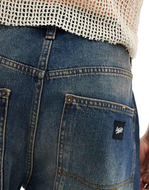 Pull&Bear – Niebieskie bardzo luźne szorty jeansowe o wydłużonym fasonie z efektem sprania, 3 z 5
