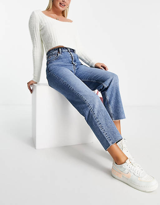 Pull&Bear – Niebieskie jeansy z prostymi krótszymi nogawkami
