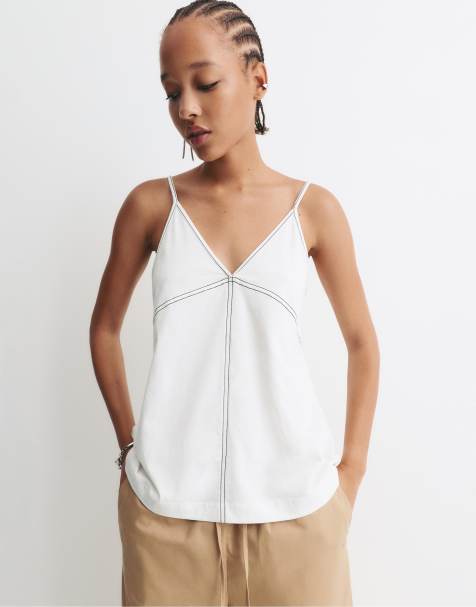 Pull&Bear – Oberteil in Weiß mit Kontrastnaht und Riemchenträgern - view 1