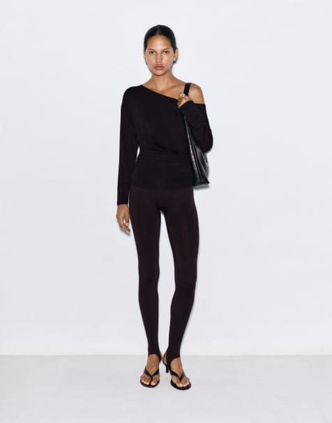 Pull&Bear Oberteil mit U-Boot-Ausschnitt und Bund in Schwarz - view 1