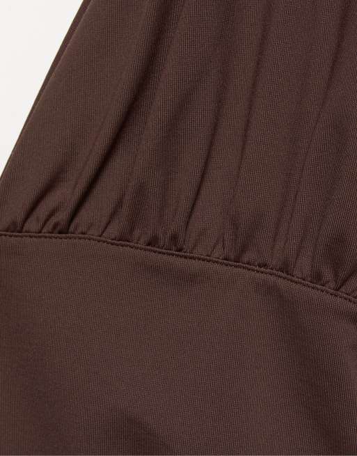 Pull&Bear Oberteil mit V-Ausschnitt und Raffungen in Braun, 6 von 7
