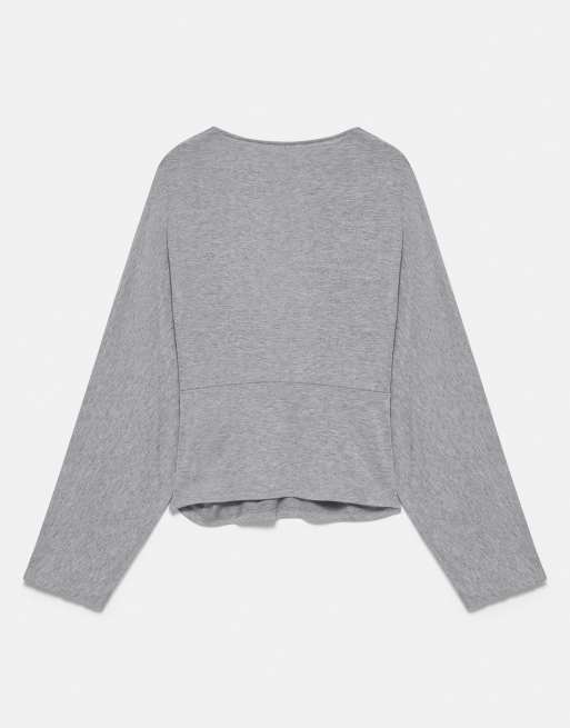 Pull&Bear Oberteil mit V-Ausschnitt und Raffungen in Graumeliert, 7 von 7