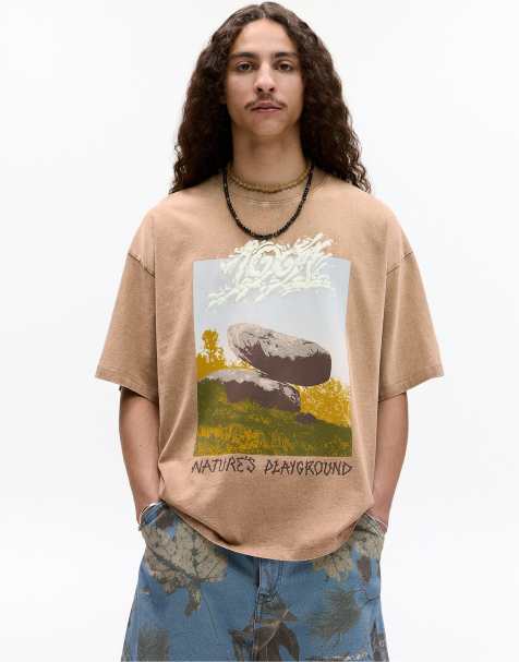 Pull&Bear – Ockragul t-shirt med lekplatstryck - view 1