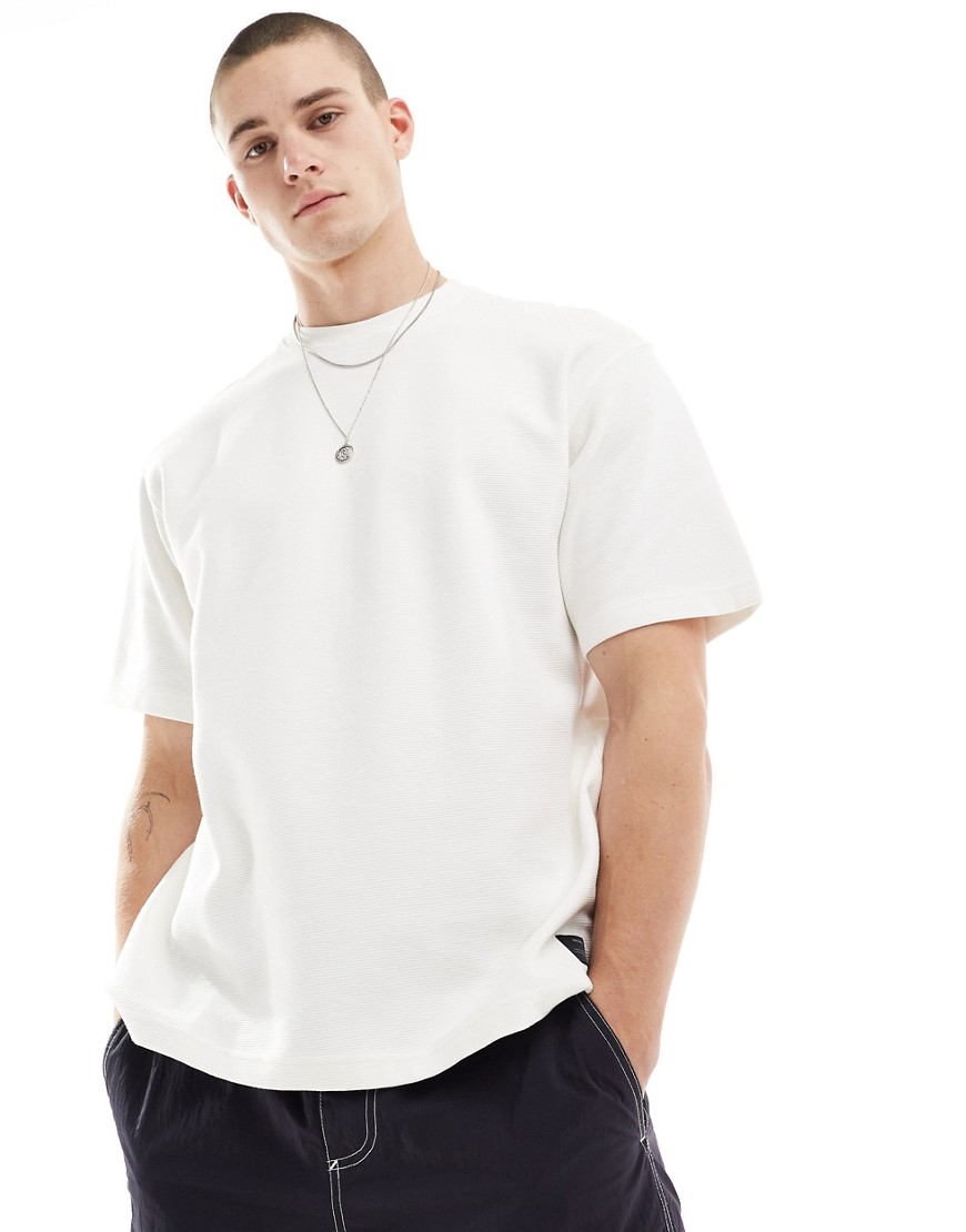 Pull & Bear ottoman t-shirt in off white