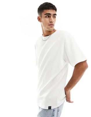 Pull&Bear ottoman textured t-shirt in off white - ASOS Price Checker