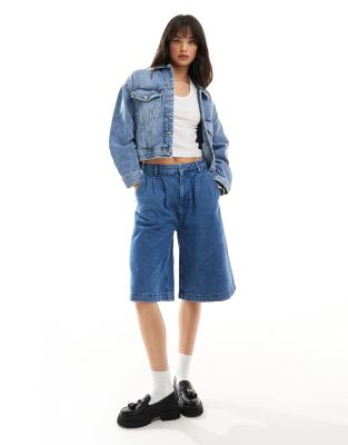 Pull & Bear - Oversize-Jeansjacke in Hellblau