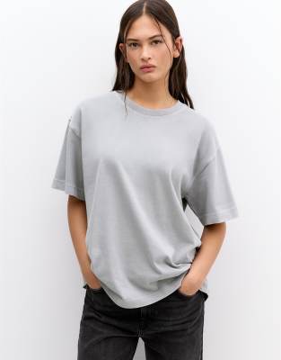 Pull & Bear - OVersize-T-Shirt in Grau
