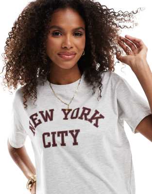 Pull & Bear - Oversize-T-Shirt in Hellgrau mit „New York City"-Print