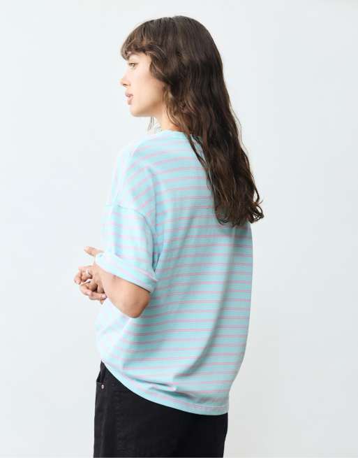 Pull&Bear Oversize T-Shirt mit kurzen Ärmeln in Hellblau, 2 von 7
