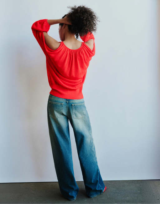 Pull&Bear oversize-tröja med rynkade detaljer i rött, 2 av 7