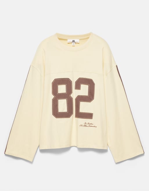 Pull&Bear Oversized 82 grafisk T-shirt i gul, 6 af 7