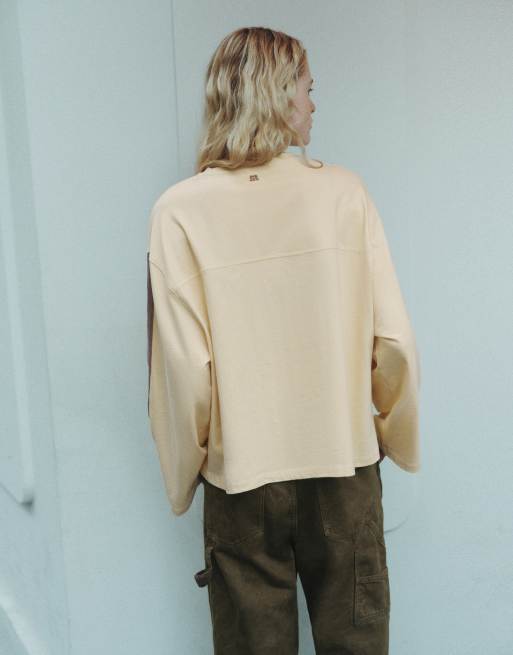 Pull&Bear oversized 82 T-shirt met print in geel, 3 van 7