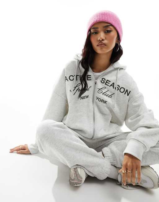 Pull and bear zip 2024 hoodie