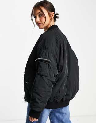 bomber pull and bear