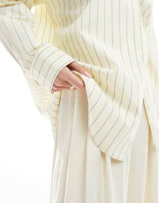 Pull & Bear Oversized Contrast Striped Shirt