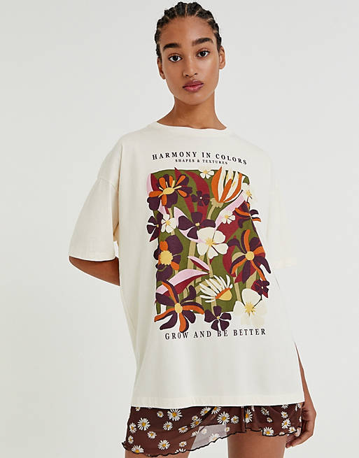 Pull&Bear oversized graphic floral t-shirt in beige | ASOS