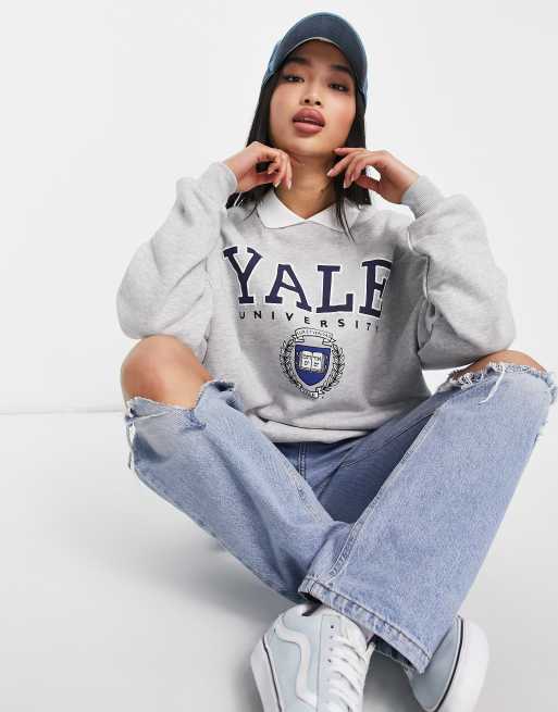 Pull&Bear - Oversized sweatshirt met collegestijl 'Yale' print en kraag in grijs
