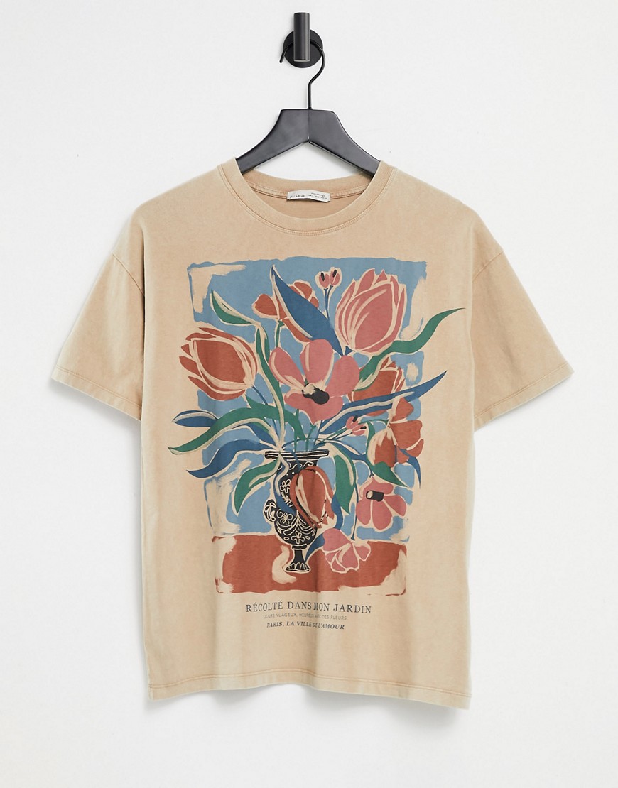 Pull & Bear oversized t-shirt with artwork print in beige-Neutral