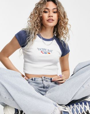 Pull&Bear pacific bay cropped t-shirt with logo detail in stone | ASOS
