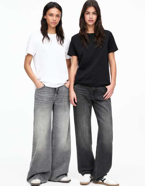Pull&Bear pack of 2 short sleeve t-shirts in white/black - view 1