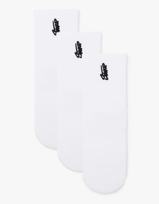Pull&Bear Pack of 3 pairs of mid stwd socks in white, 2 of 4