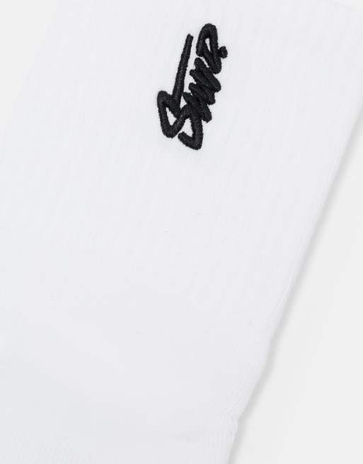 Pull&Bear Pack of 3 pairs of mid stwd socks in white, 3 of 4