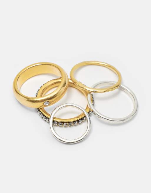 Pull&Bear Pack of 5 shimmery rings in gold, 3 of 5
