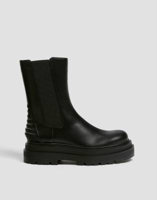 pull&bear platform chelsea boot