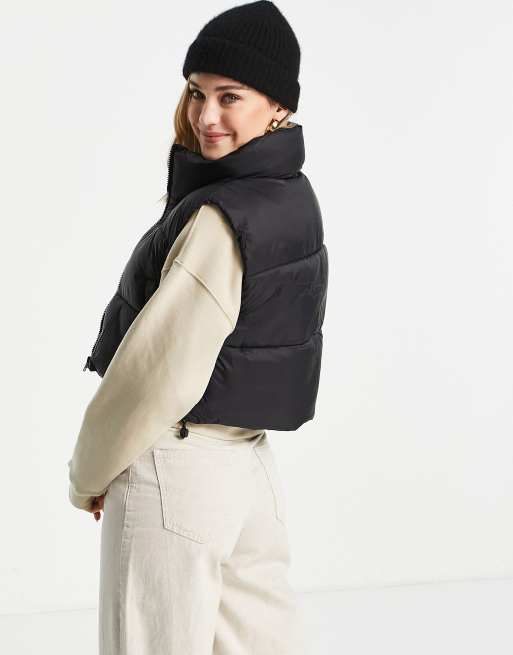 Pull & Bear Cropped puffer vest - 529132487-400