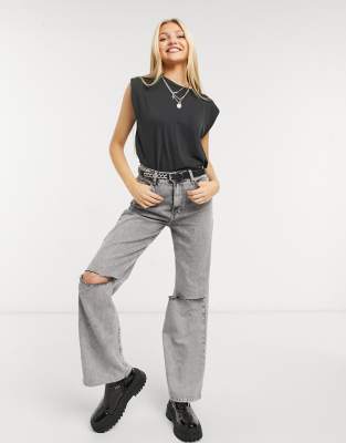 pull and bear t shirt epaulette