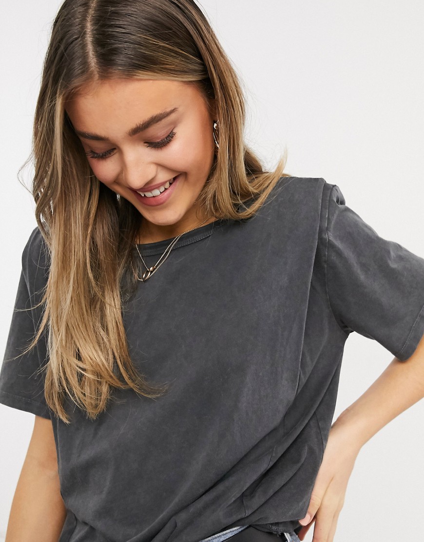 Pull & Bear padded shoulder t-shirt in washed gray-Grey
