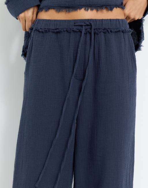 Pull&Bear - Pantalon ample en tissu texturé effet froissé - Bleu marine, 3 de 4